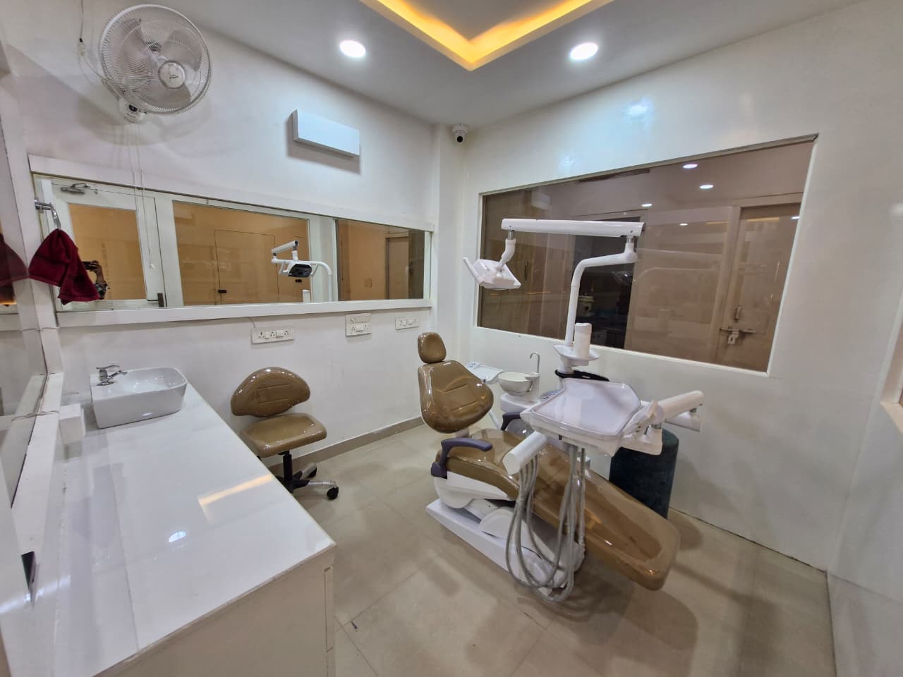 Smileline Luxury Dental Studio Interior
